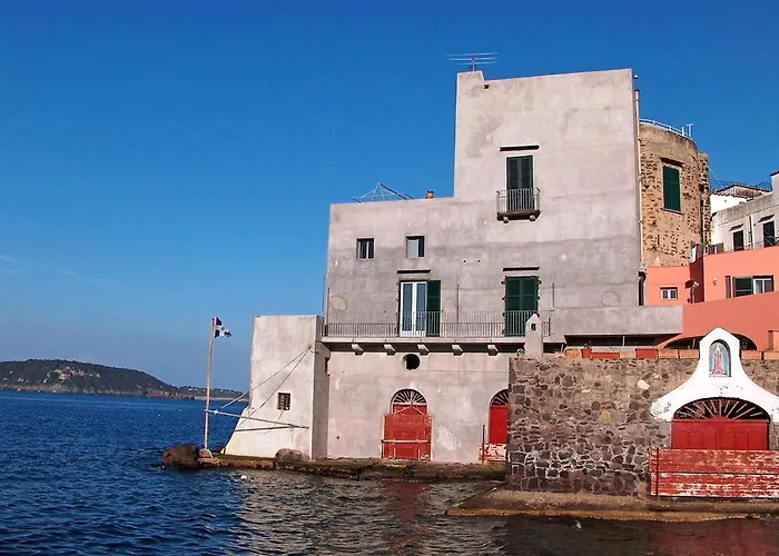 Apartment Lo Scuopolo-2 By Interhome
