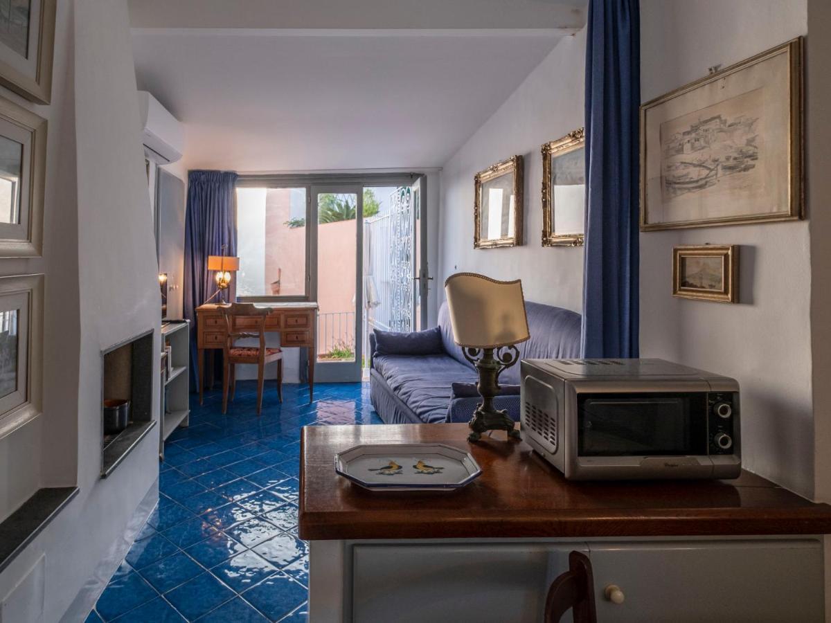 Lo Scuopolo-2 By Interhome