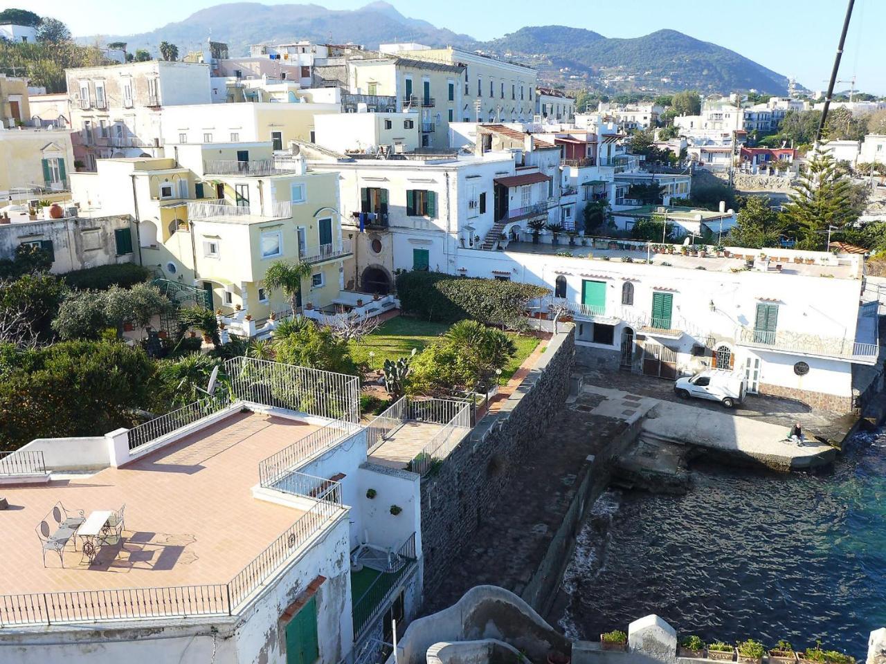 Apartment Lo Scuopolo-2 By Interhome Ischia